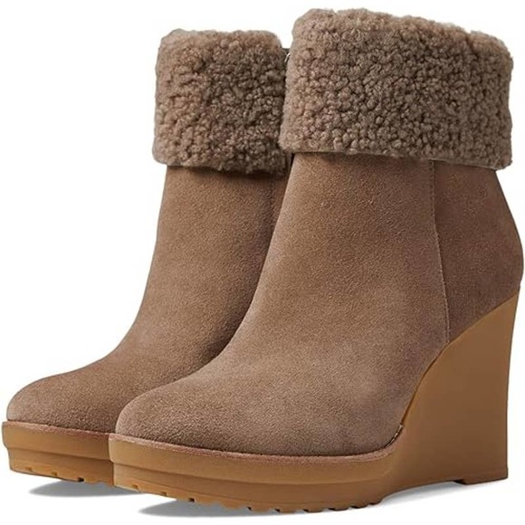 Lauren Ralph Lauren Taupe Steph Bootie NEW Size 9 - Picture 1 of 9